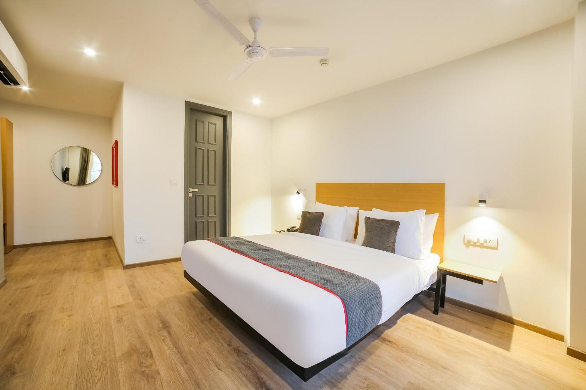 Super Townhouse Near Appu Ghar Hotel Gurgaon Exterior foto