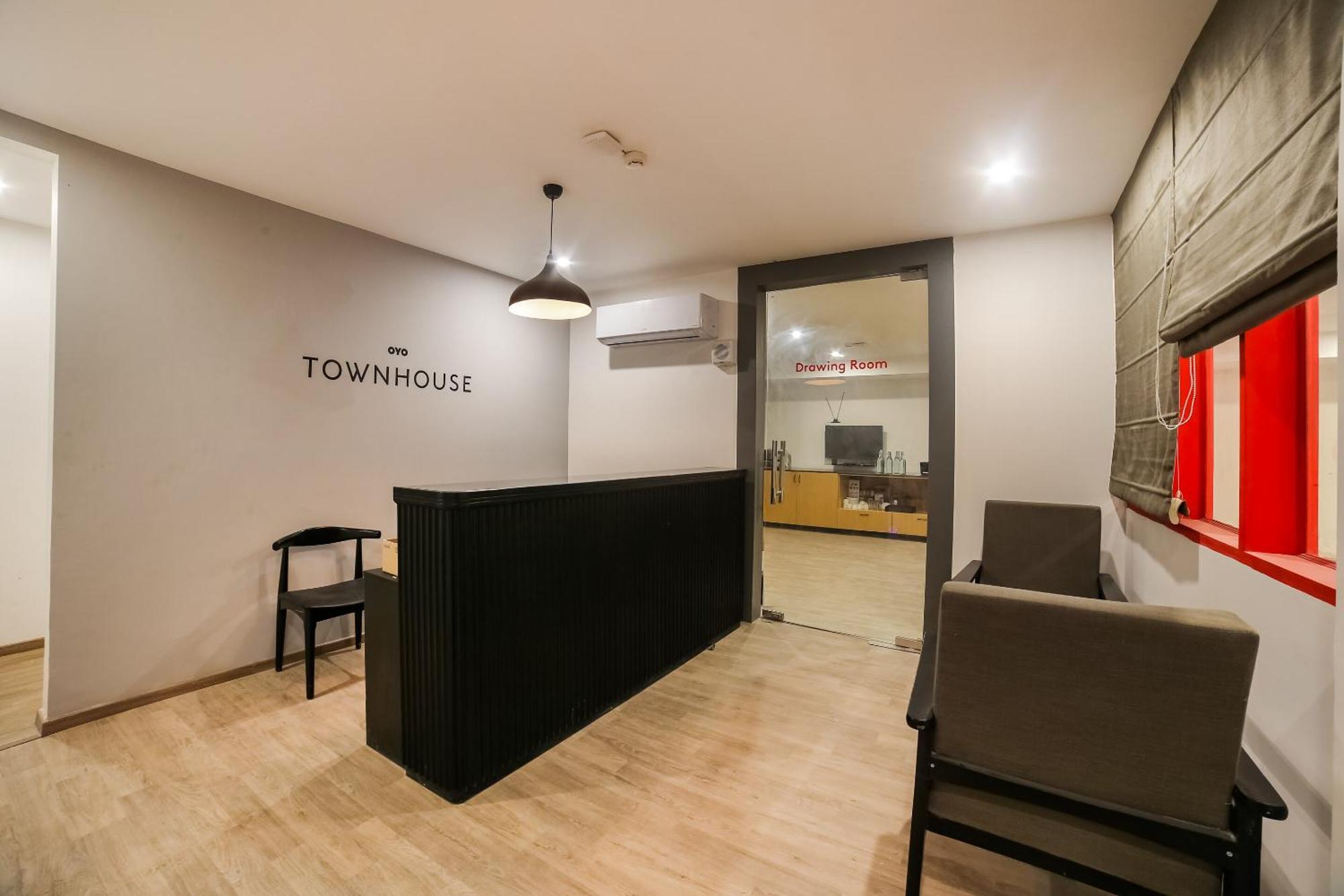 Super Townhouse Near Appu Ghar Hotel Gurgaon Exterior foto
